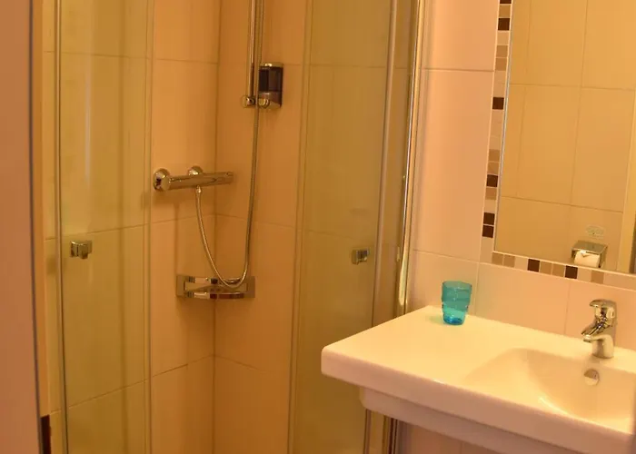 Πανσιόν Tetter